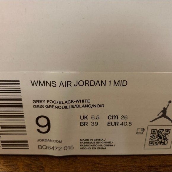 Nike Wmns Air Jordan 1 Mid 'Light Smoke Grey' BQ6472-015 Women's Size 9 - Picture 7 of 7